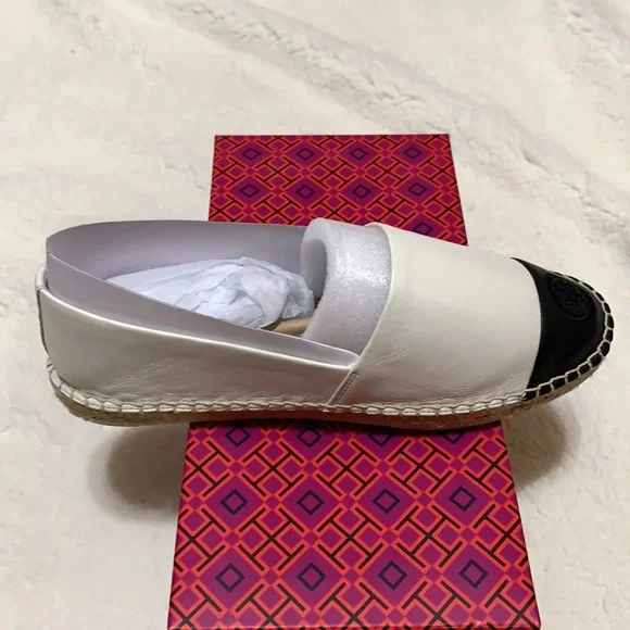 TORY BURCH COLOR-BLOCK LEATHER ESPADRILLE